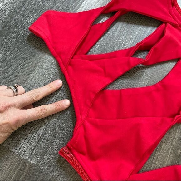 Fashion Nova Dress Only Missing You Cut Out Midi NEW - Picture 12 of 12